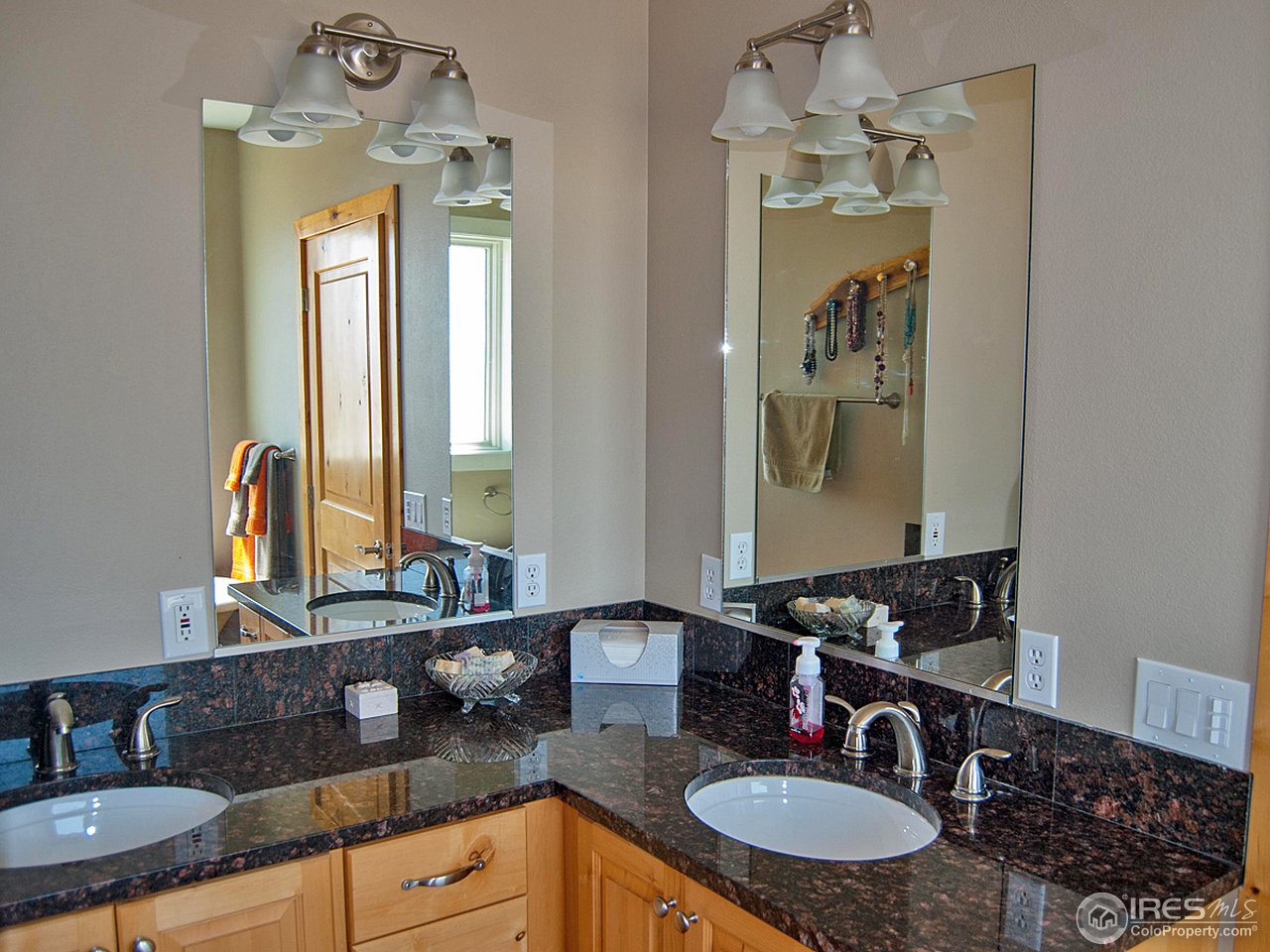 1531 Red Tail Road Eaton, CO 80615 - Photo 8 of 15 Master Bath w/Claw Foot Tub