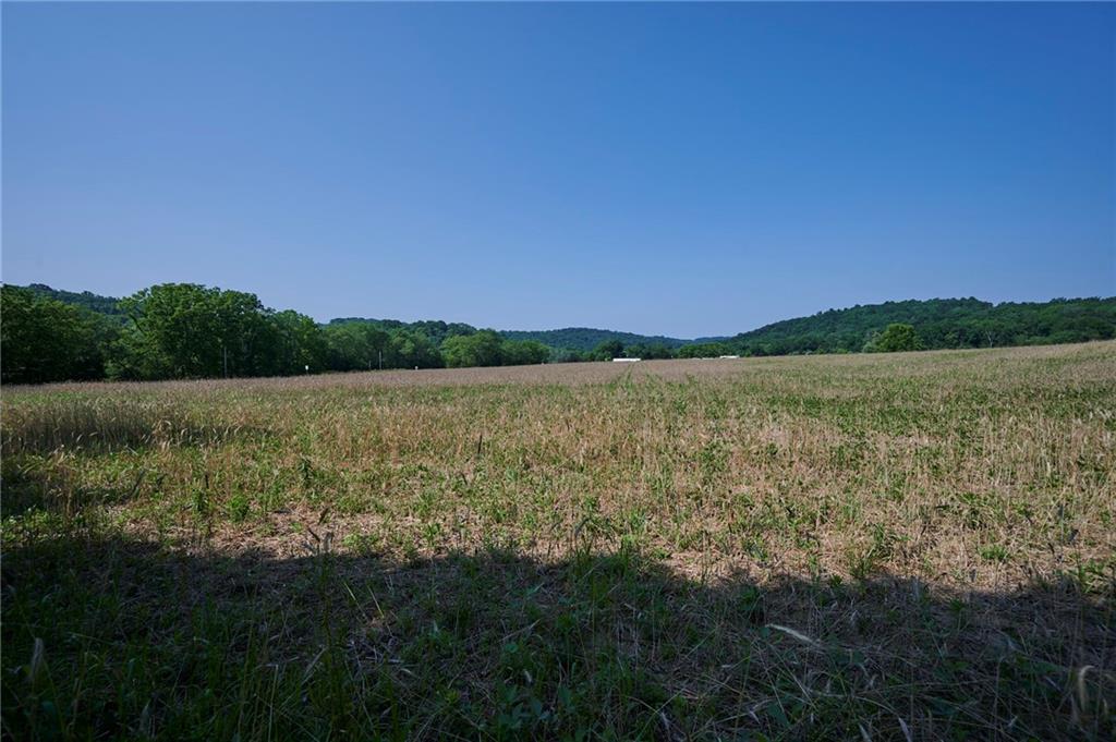 2583 Highway 210 Rural Valley, PA 16249 - Photo 30 of 41 a view of lake and mountain