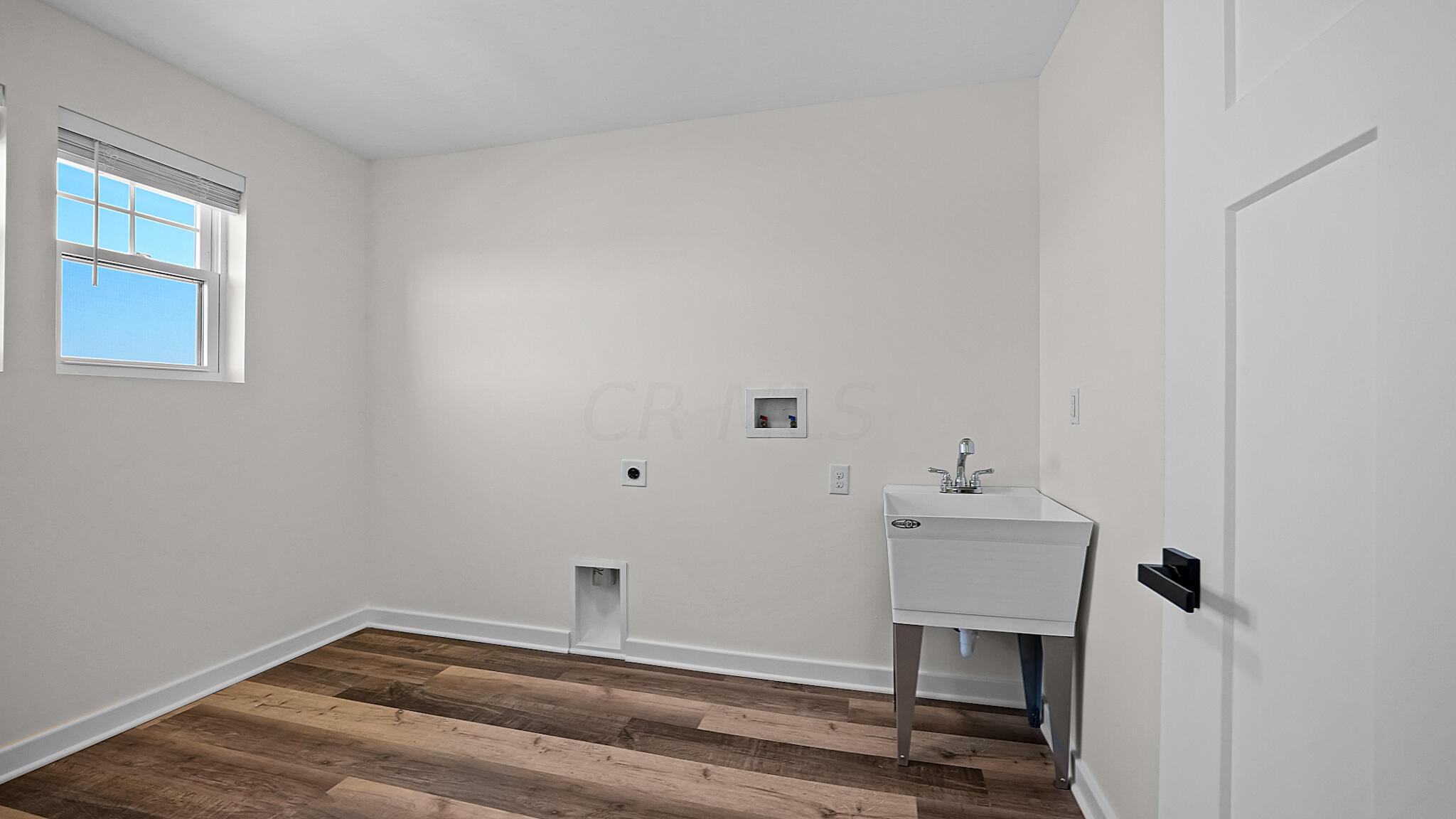 84 Inah Avenue Columbus, OH 43228 - Photo 31 of 67 DSC09144