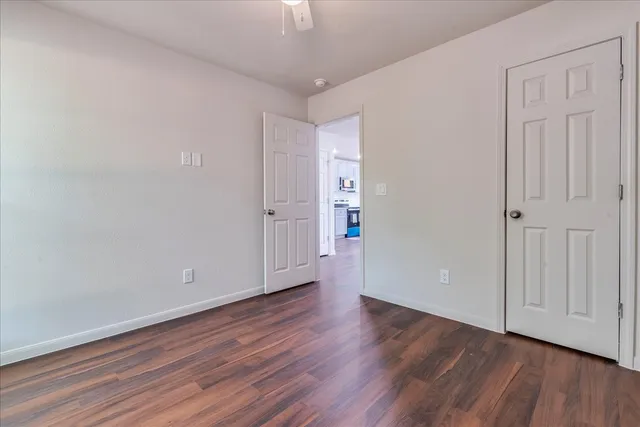 $335,000 | 112 Gazley A & B Street, Smithville, TX 78957