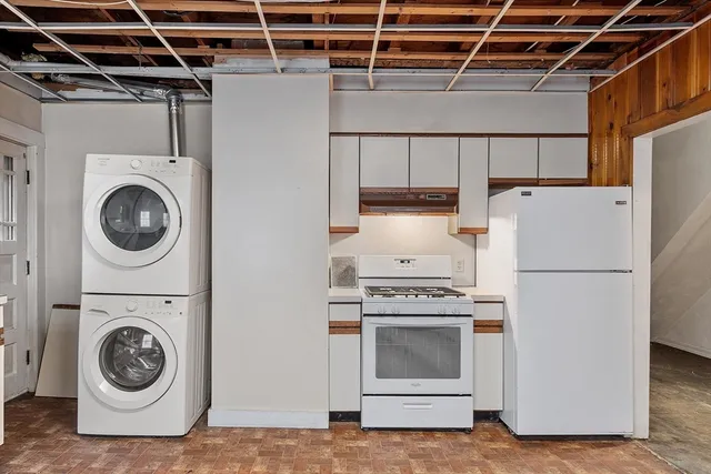 $999,900 | 51 Crescent Street, Wakefield, MA 01880