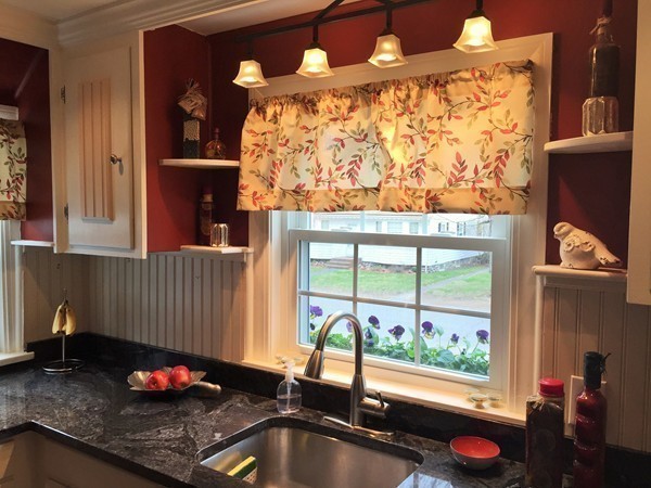 6 Masconomet Road Ipswich, MA 01938 - Photo 4 of 27