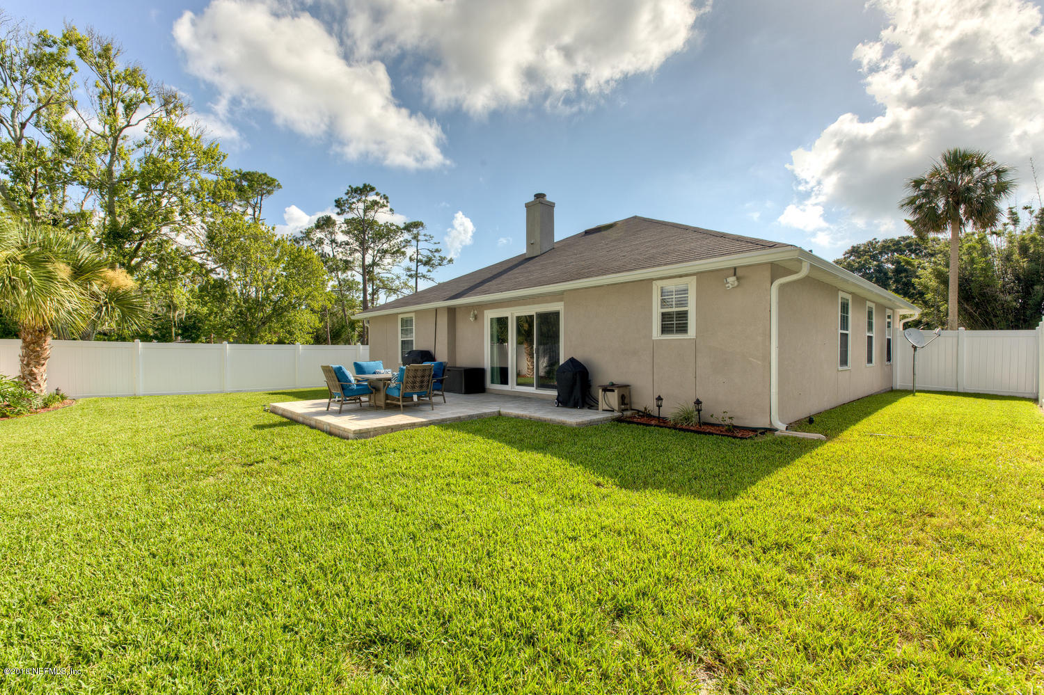 634 Palm Tree Road Jacksonville Beach, FL 32250 - Photo 14 of 24 Backyard 4