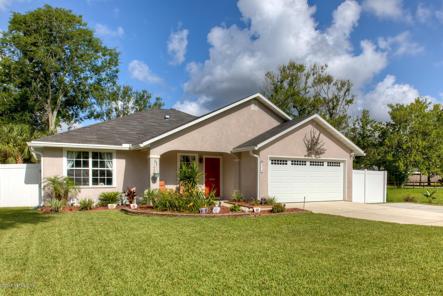 634 Palm Tree Road Jacksonville Beach, FL 32250 - Photo 18 of 24 Front 2