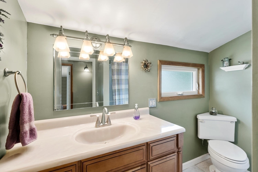 12 Clarner Road Lynn, MA 01904 - Photo 13 of 40 Gallery Image 13