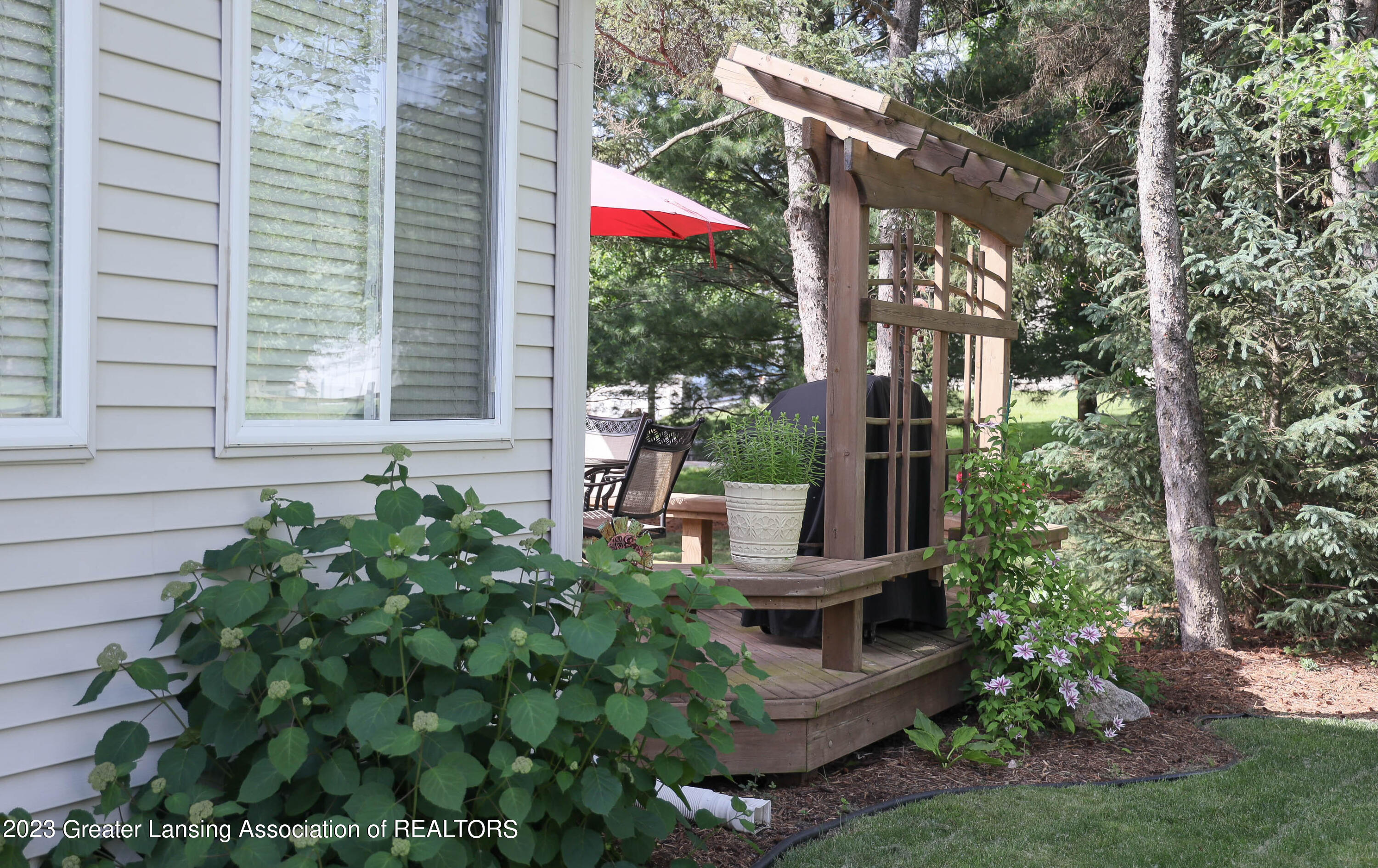 5955 Coleman Road East Lansing, MI 48823 - Photo 46 of 54 3U0A0385