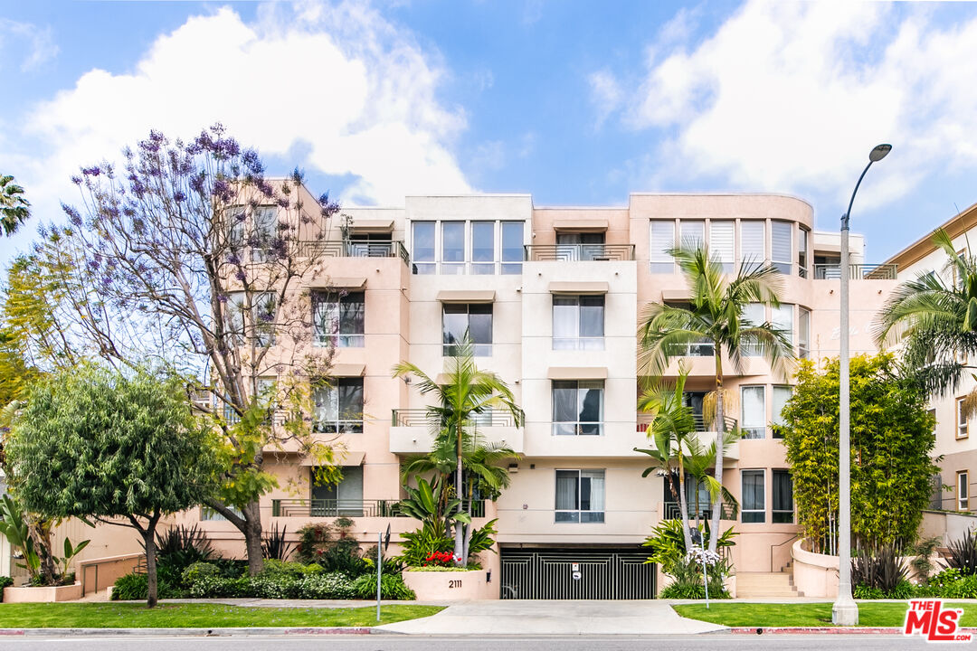 2111 South Beverly Glen Blvd Unit 101  