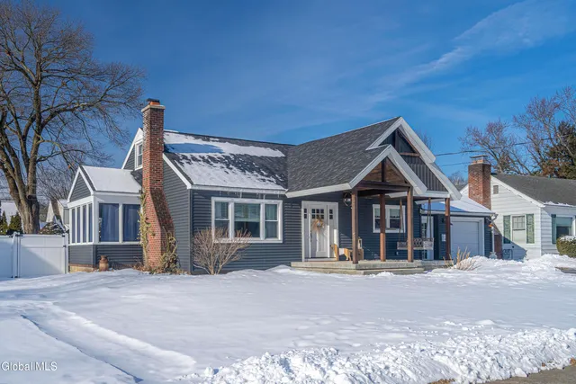 $265,000 | 27 Lincoln Street, Hudson Falls, NY 12839