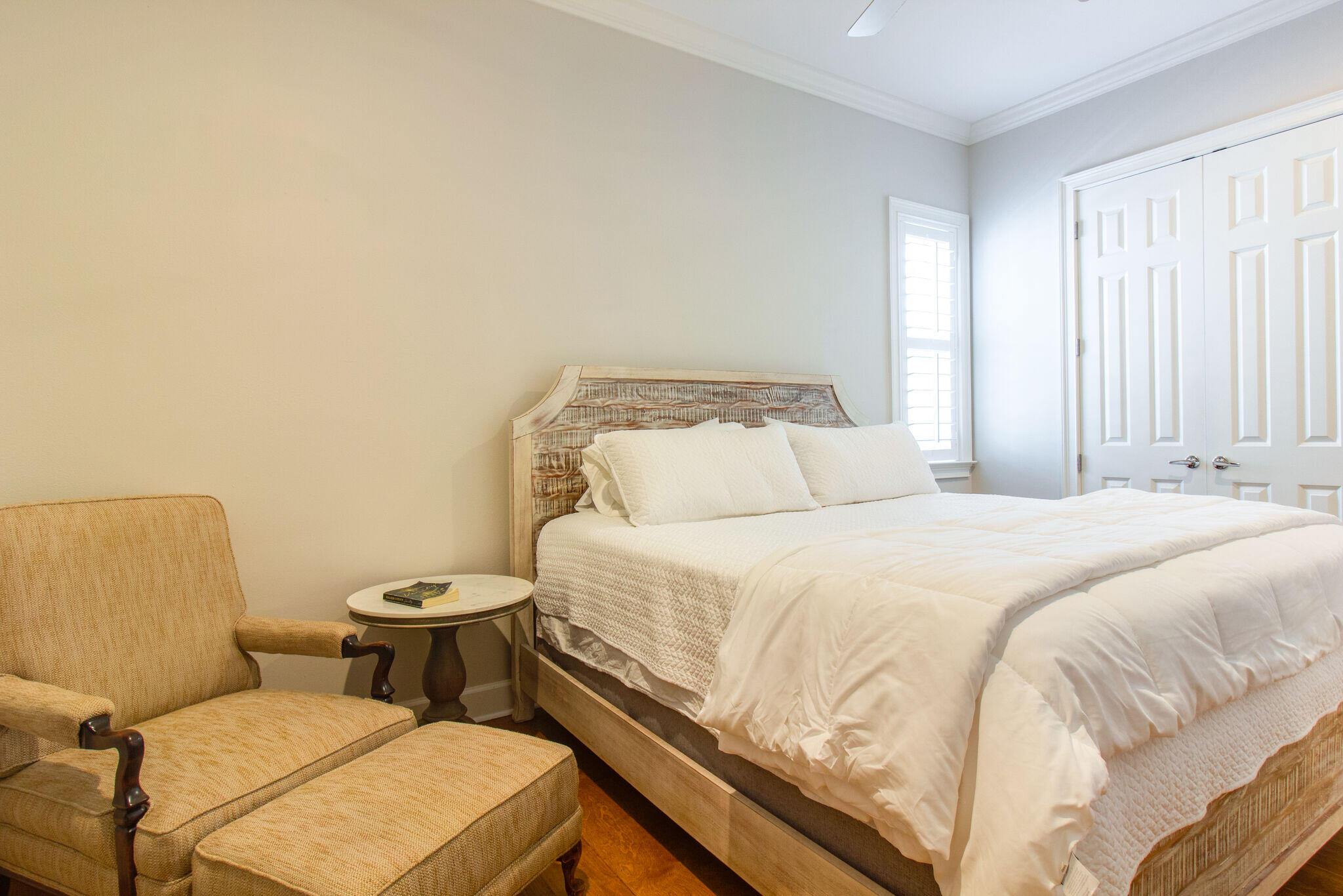 2113 Clipper Cove Miramar Beach, FL 32550 - Photo 18 of 29 a bedroom with a bed and a couch