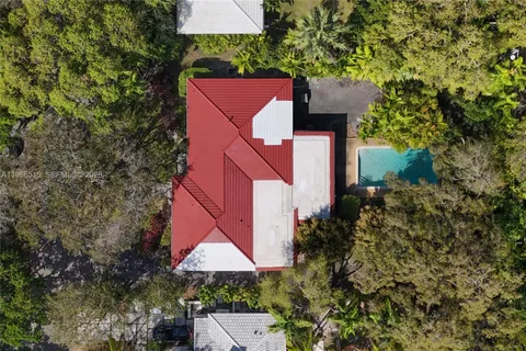 $3,500,000 | 731 San Juan Drive, Coral Gables, FL 33143