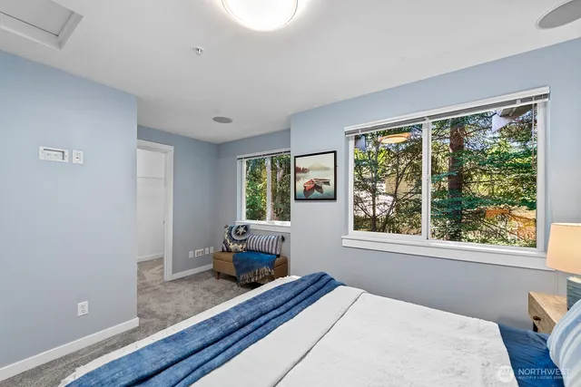 $888,250 | 17928 Northeast 90th Street, Redmond, WA 98052