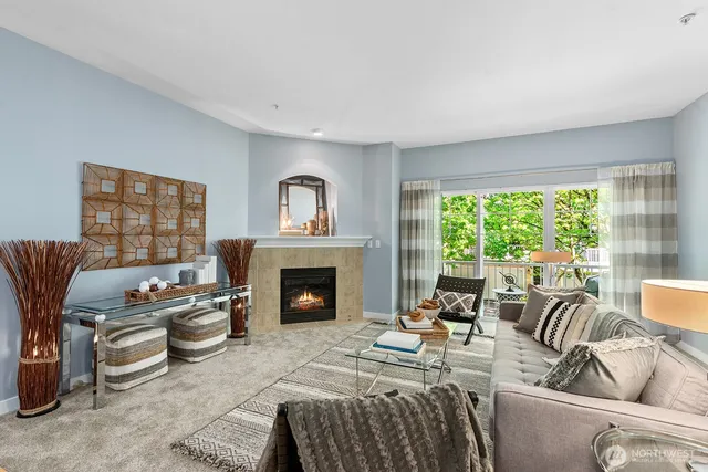 $888,250 | 17928 Northeast 90th Street, Redmond, WA 98052