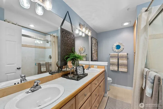 $888,250 | 17928 Northeast 90th Street, Redmond, WA 98052