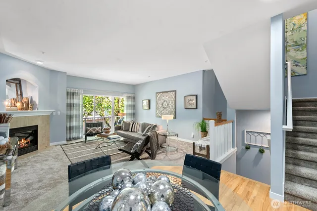 $888,250 | 17928 Northeast 90th Street, Redmond, WA 98052