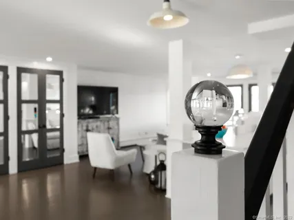 $16,000 | 199 Hillspoint Road, Westport, CT 06880