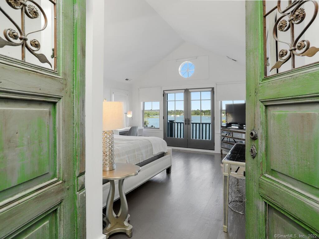 199 Hillspoint Road Westport, CT 06880 - Photo 18 of 36