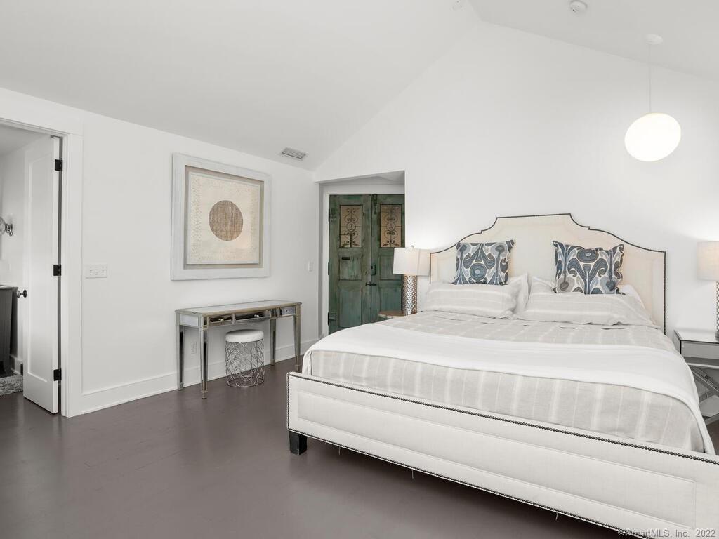 199 Hillspoint Road Westport, CT 06880 - Photo 19 of 36