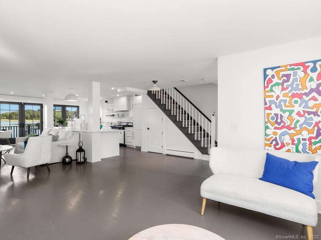 199 Hillspoint Road Westport, CT 06880 - Photo 8 of 36