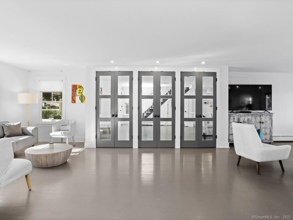 199 Hillspoint Road Westport, CT 06880 - Photo 10 of 36