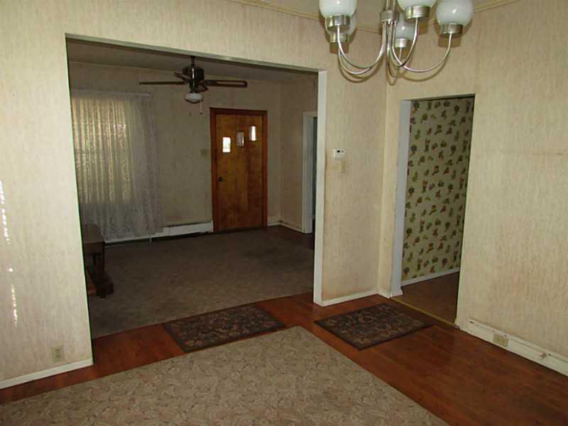 Dining Room. 
