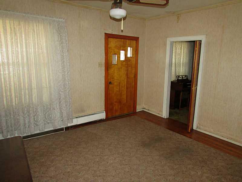 Living Room. 