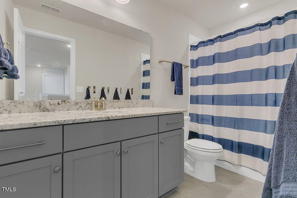 3512 Dragonfly River Raleigh, NC 27604 - Photo 12 of 37 010_trevisuality_3512_dragonfly_river_co