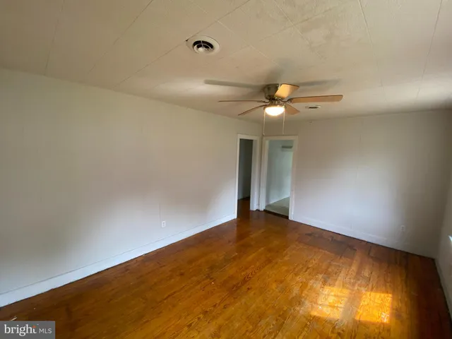 $1,595 | 309 3rd Street, Fredericksburg, VA 22408