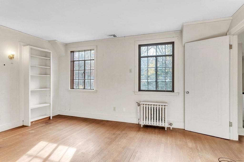 173 Farmington Road Longmeadow, MA 01106 - Photo 29 of 42 Gallery Image 29