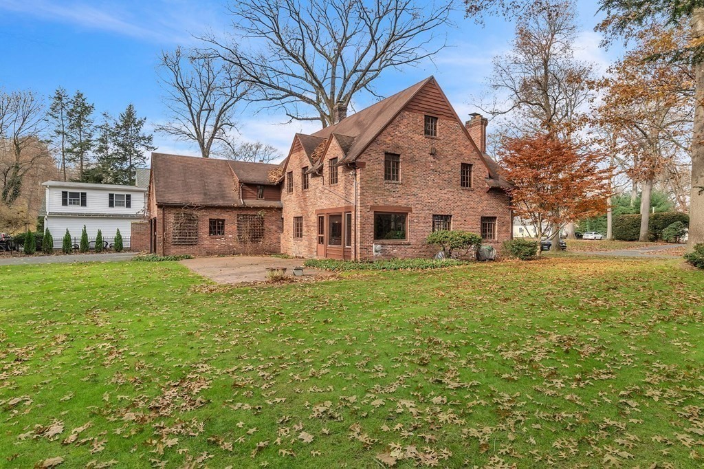 173 Farmington Road Longmeadow, MA 01106 - Photo 38 of 42 Gallery Image 38