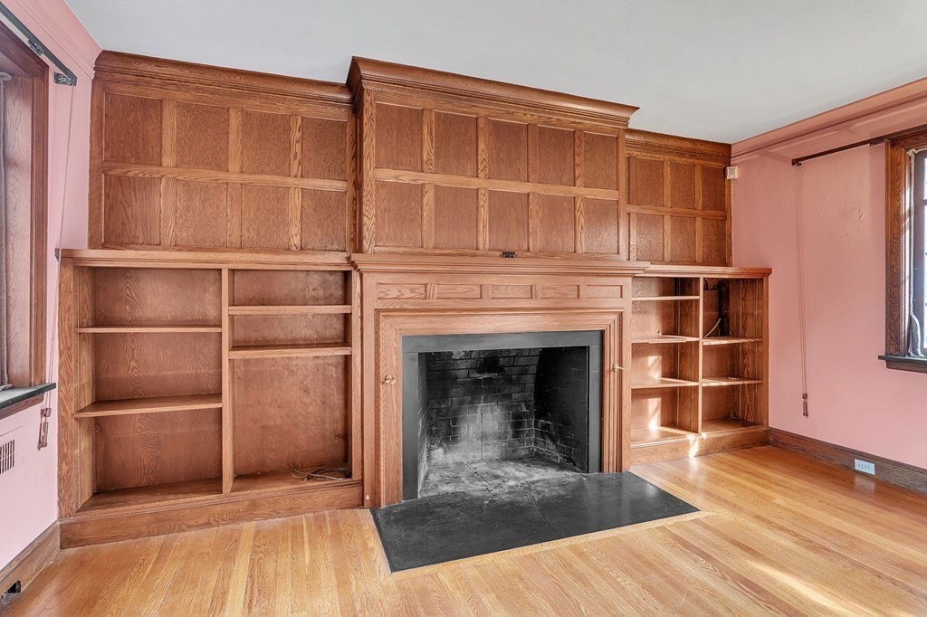 173 Farmington Road Longmeadow, MA 01106 - Photo 5 of 42 Gallery Image 5
