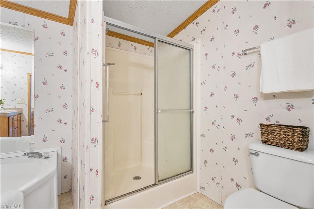 192 Liberty Road Mocksville, NC 27028 - Photo 15 of 30 Gallery Image 15