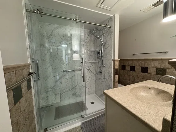 $3,750 | 16 Homestead Avenue, Unit 16A, Quincy, MA 02169