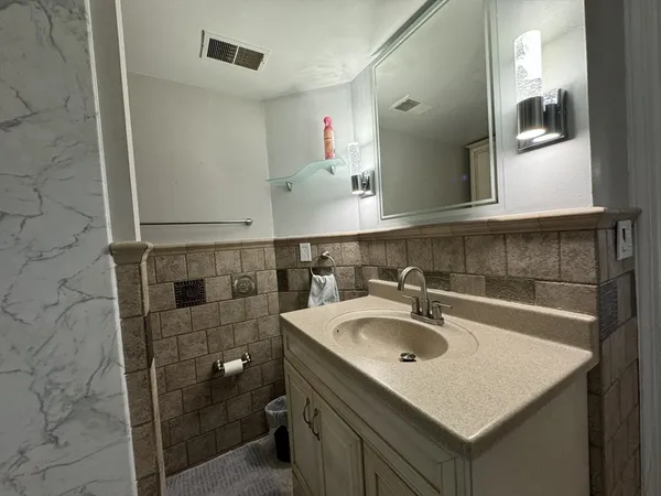 $3,750 | 16 Homestead Avenue, Unit 16A, Quincy, MA 02169