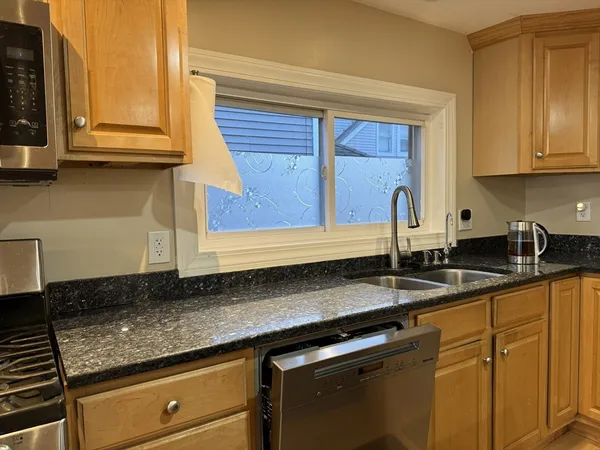 $3,750 | 16 Homestead Avenue, Unit 16A, Quincy, MA 02169