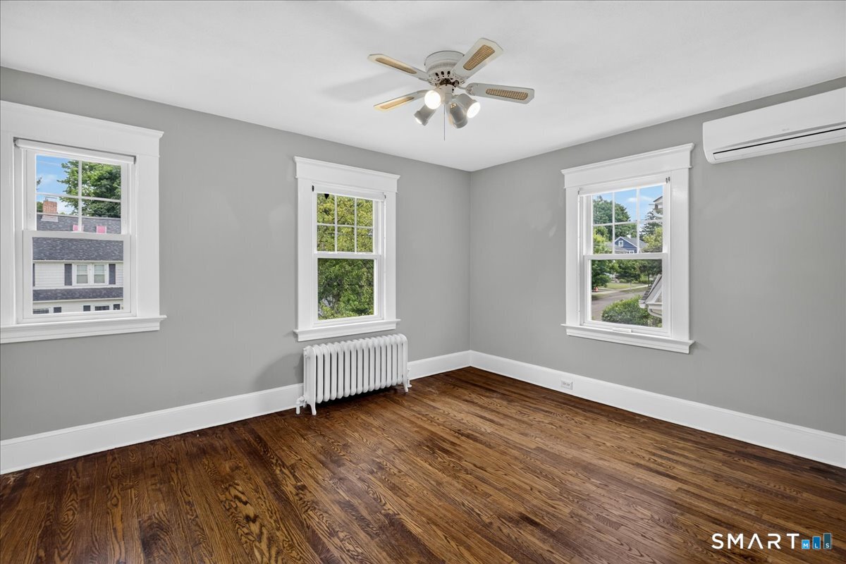 146 Filbert Street Hamden, CT 06517 - Photo 26 of 40