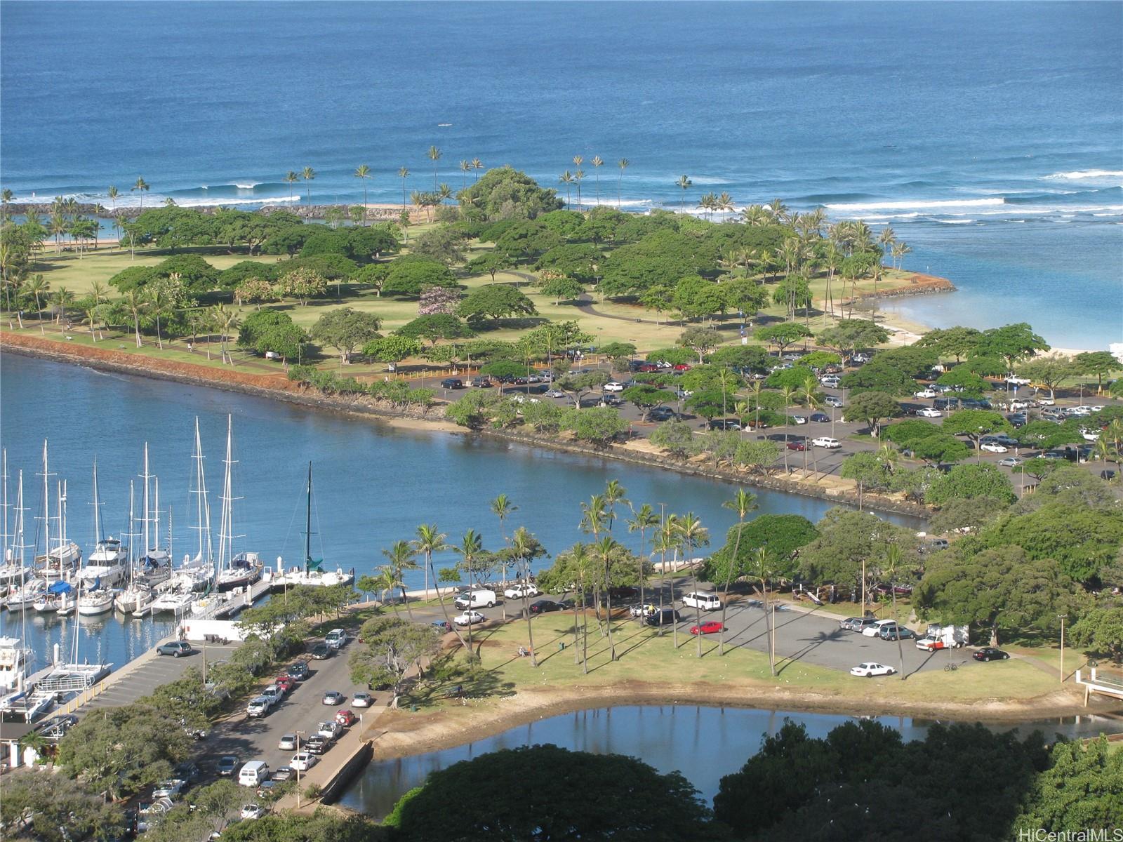1581 Murphy Street Honolulu, HI 96819 - Photo 7 of 7 a view of a lake