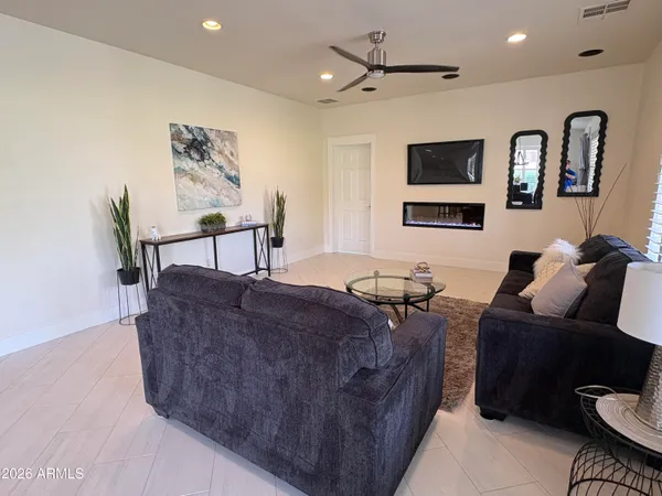 $725,000 | 1280 East Azalea Drive, Gilbert, AZ 85298