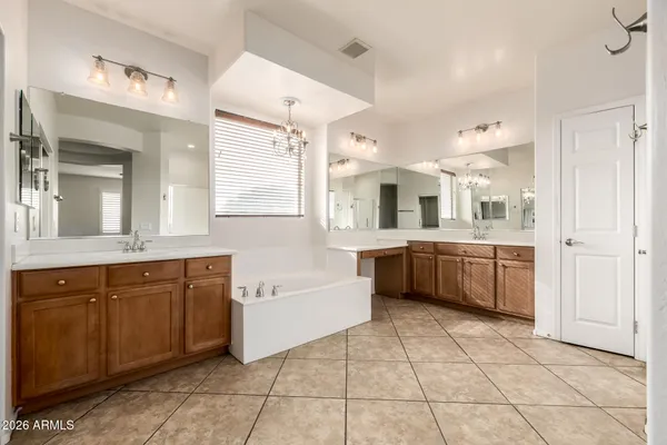 $725,000 | 1280 East Azalea Drive, Gilbert, AZ 85298