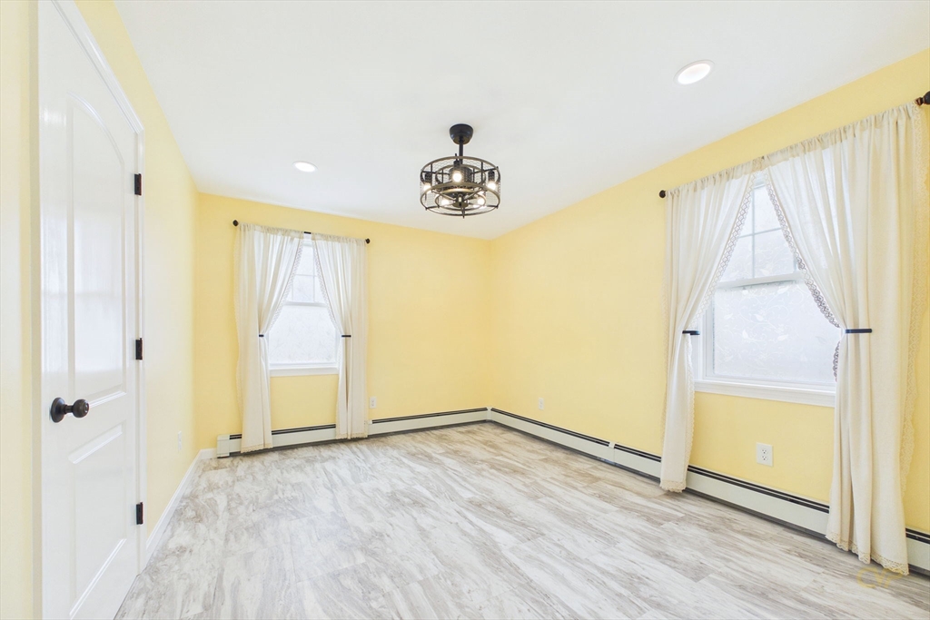 261 Ames Street Fall River, MA 02721 - Photo 17 of 32 Gallery Image 17