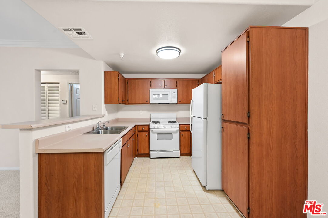 31277 David Lane Temecula, CA 92592 - Photo 12 of 35