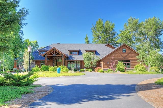 4244 Leonard Road Grants Pass, OR 97527 - Photo 1 of 35 Primary Photo