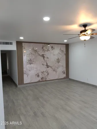 $377,000 | 102 West Maryland Avenue, Unit F1, Phoenix, AZ 85013