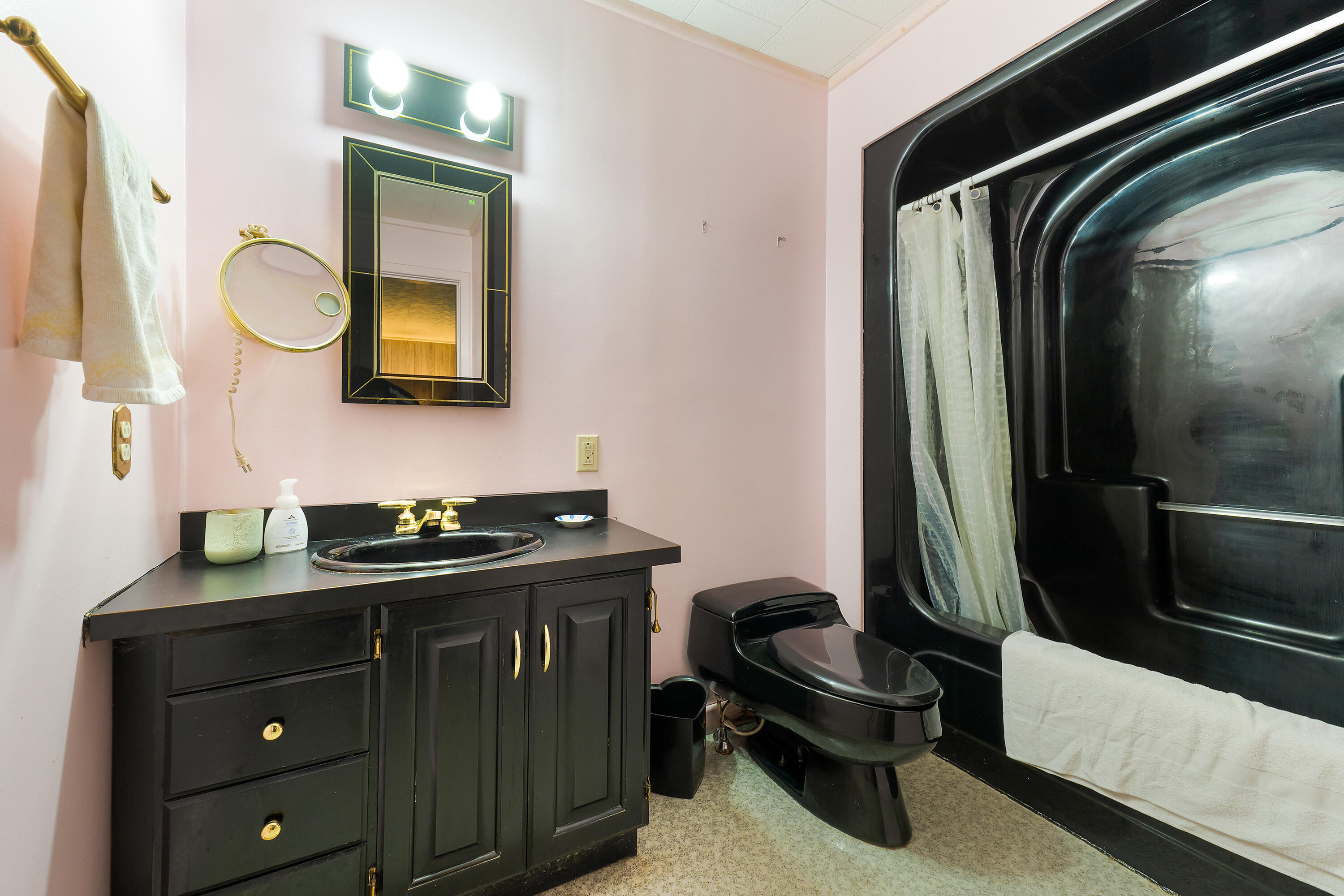 42 Sargent Avenue Stratton, ME 04982 - Photo 51 of 60 Bathroom