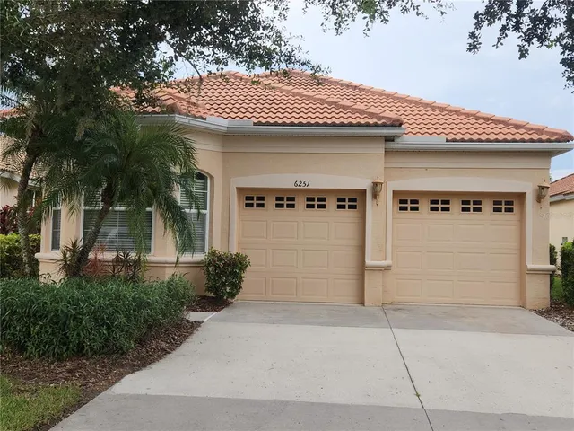 $2,300 | 6251 Wingspan Way, Bradenton, FL 34203