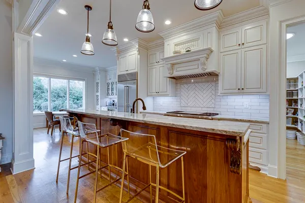 $669,500 | 1401 Fernwood Glendale Road, Spartanburg, SC 29307