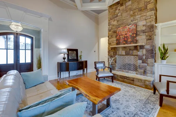 $669,500 | 1401 Fernwood Glendale Road, Spartanburg, SC 29307