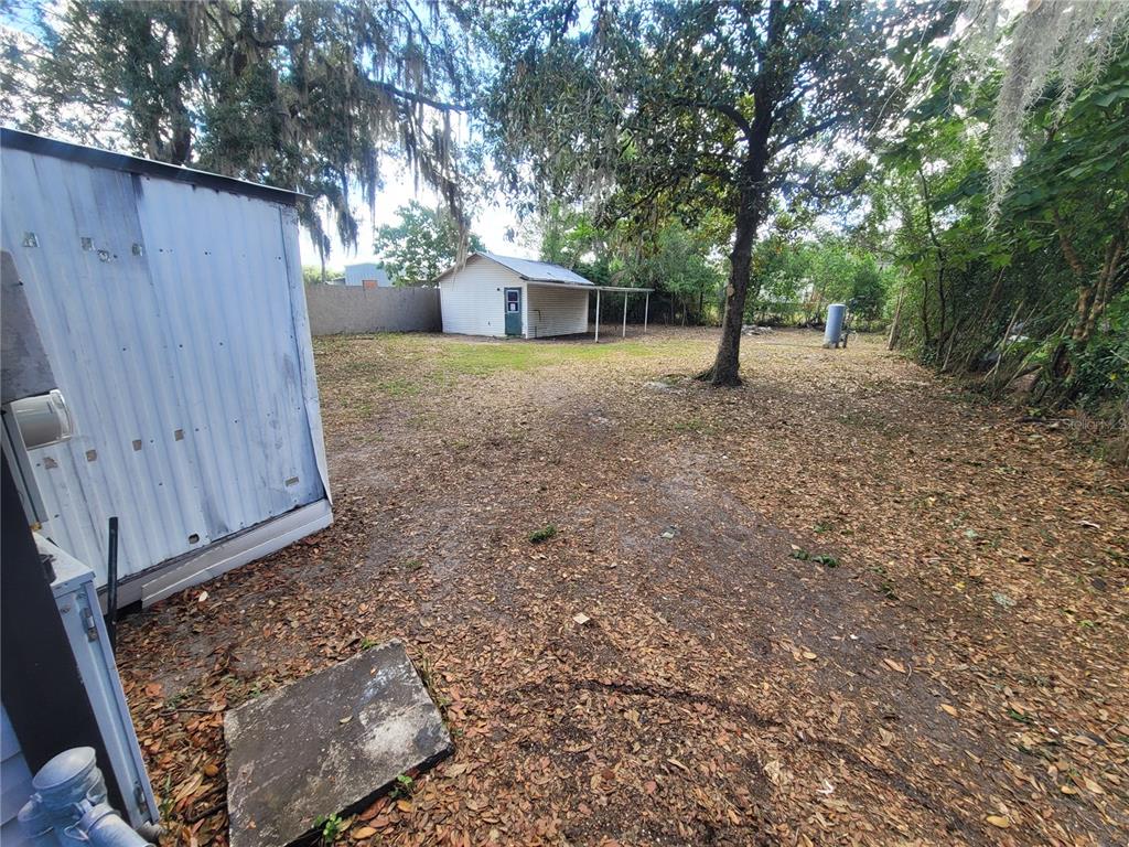 2831 North Valrico Road Seffner, FL 33584 - Photo 14 of 26
