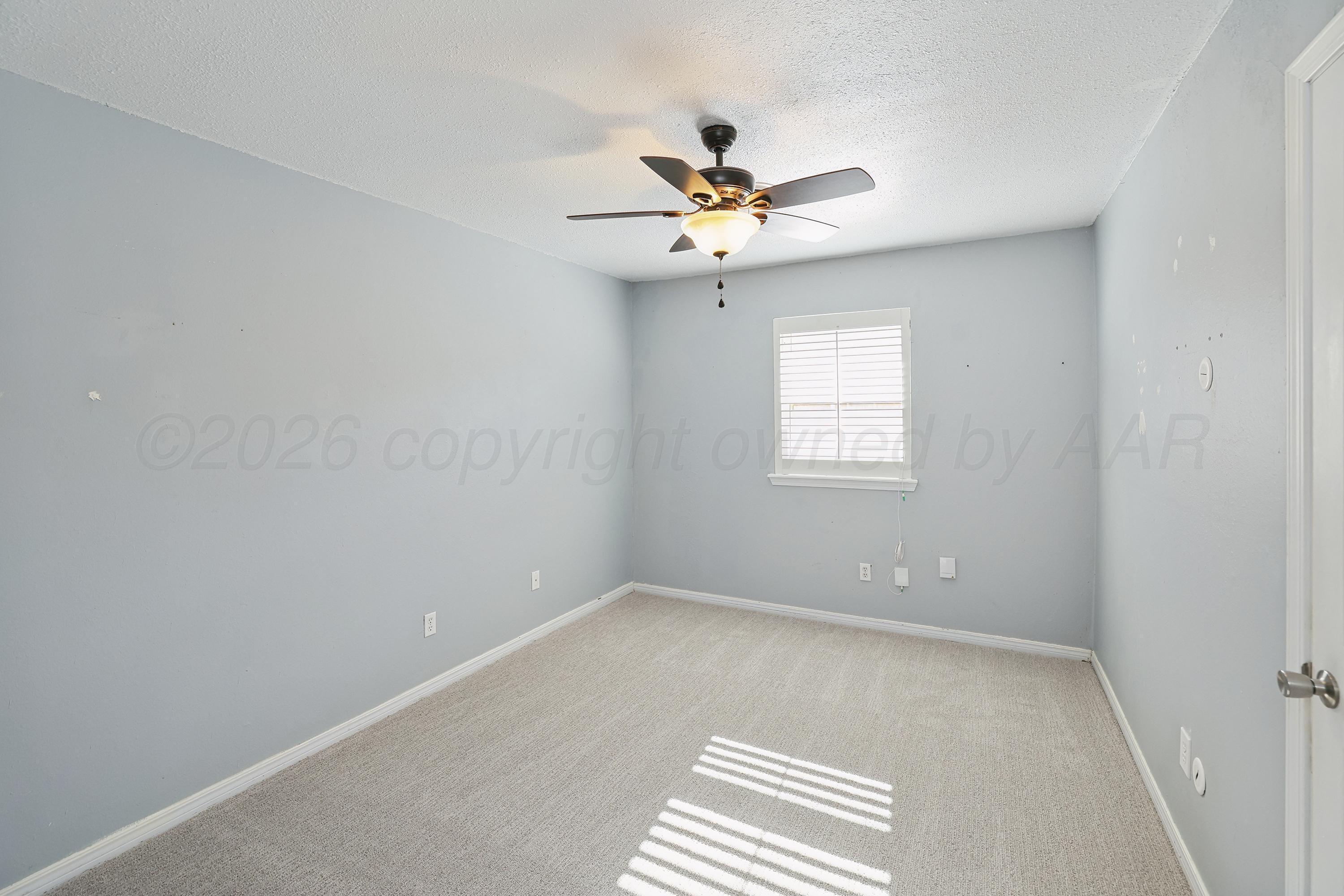 6205 Harvard Street Amarillo, TX 79109 - Photo 20 of 32 2nd Bedroom