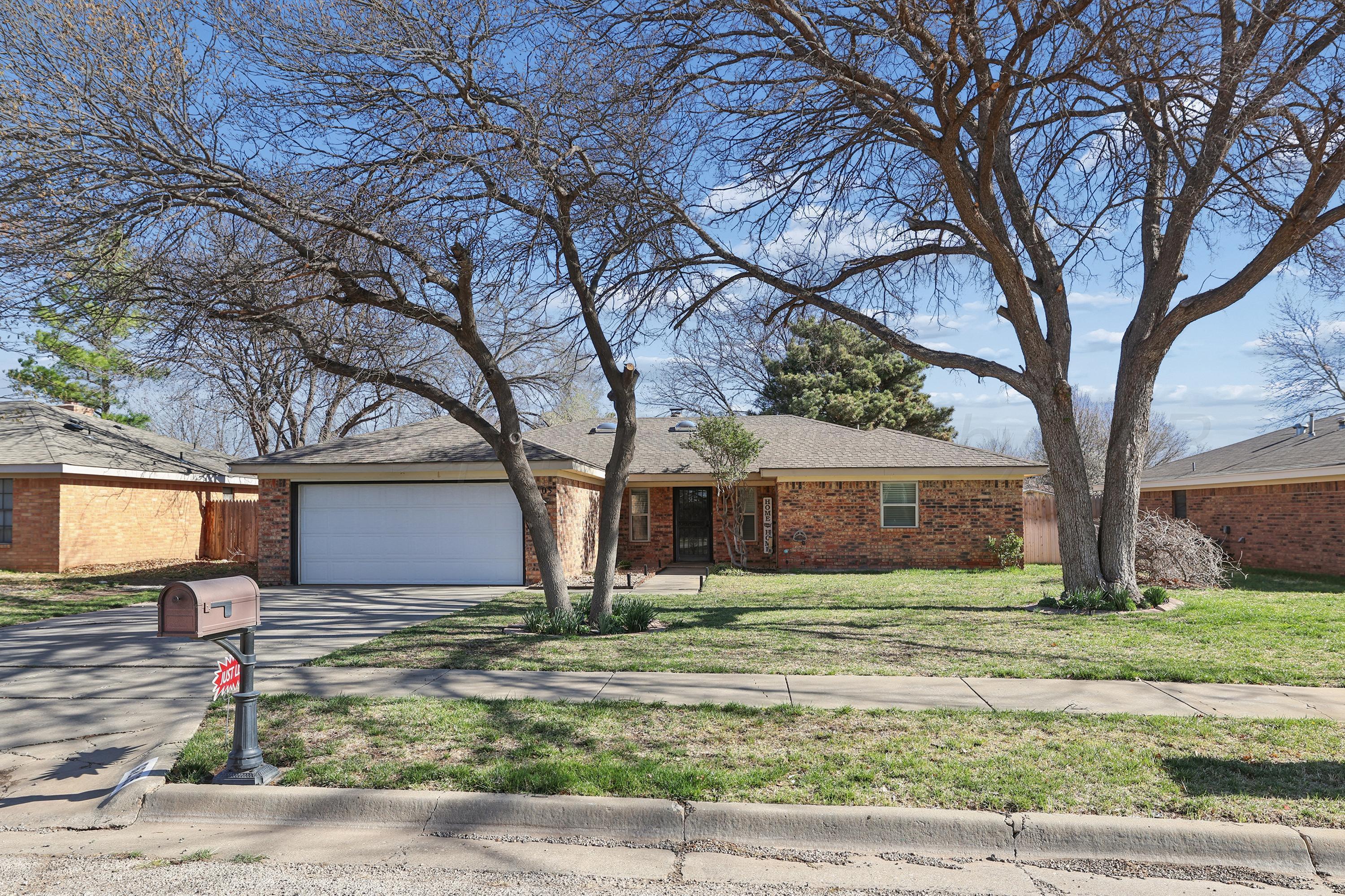 6205 Harvard Street Amarillo, TX 79109 - Photo 2 of 32 Front