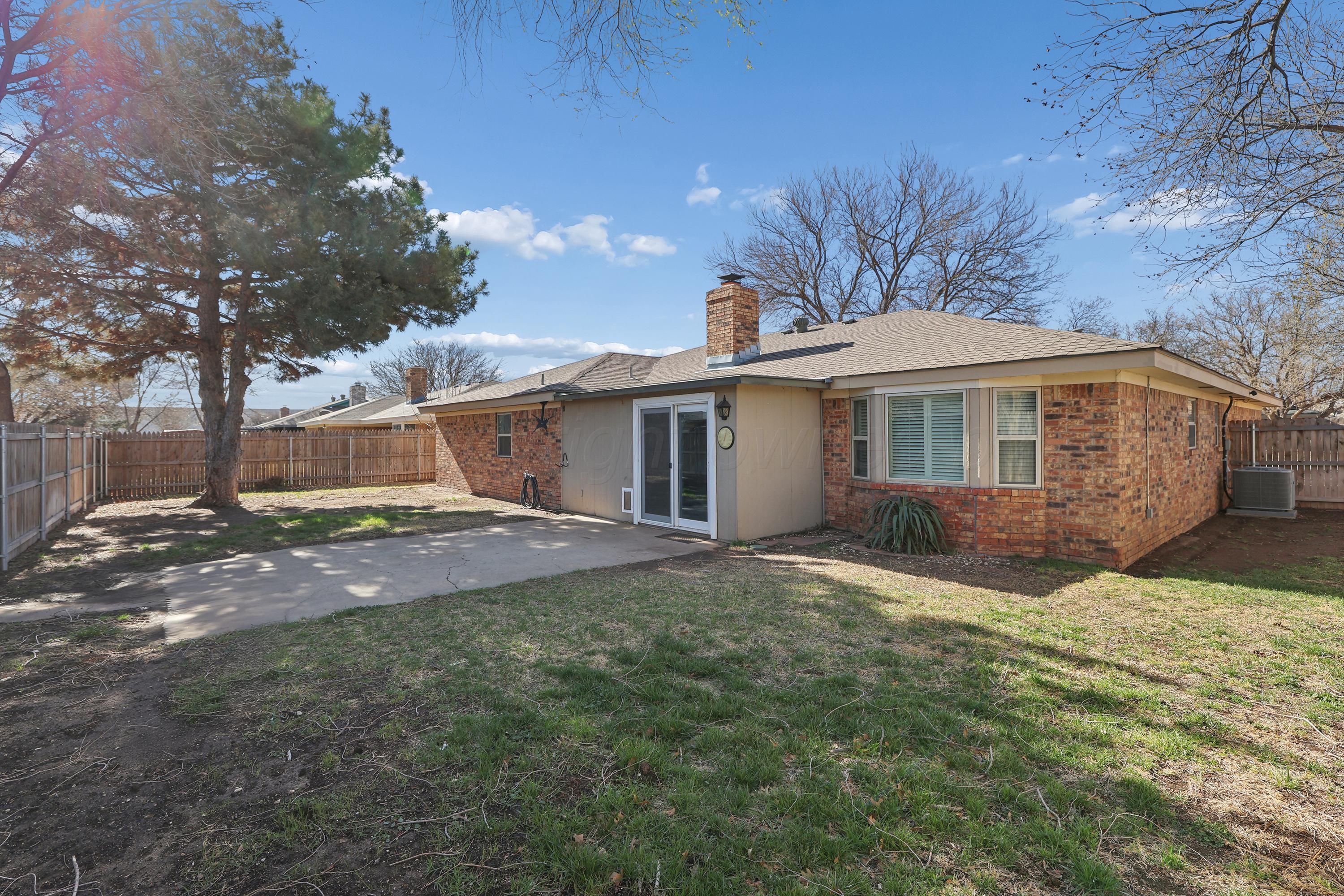 6205 Harvard Street Amarillo, TX 79109 - Photo 31 of 32 Backyard